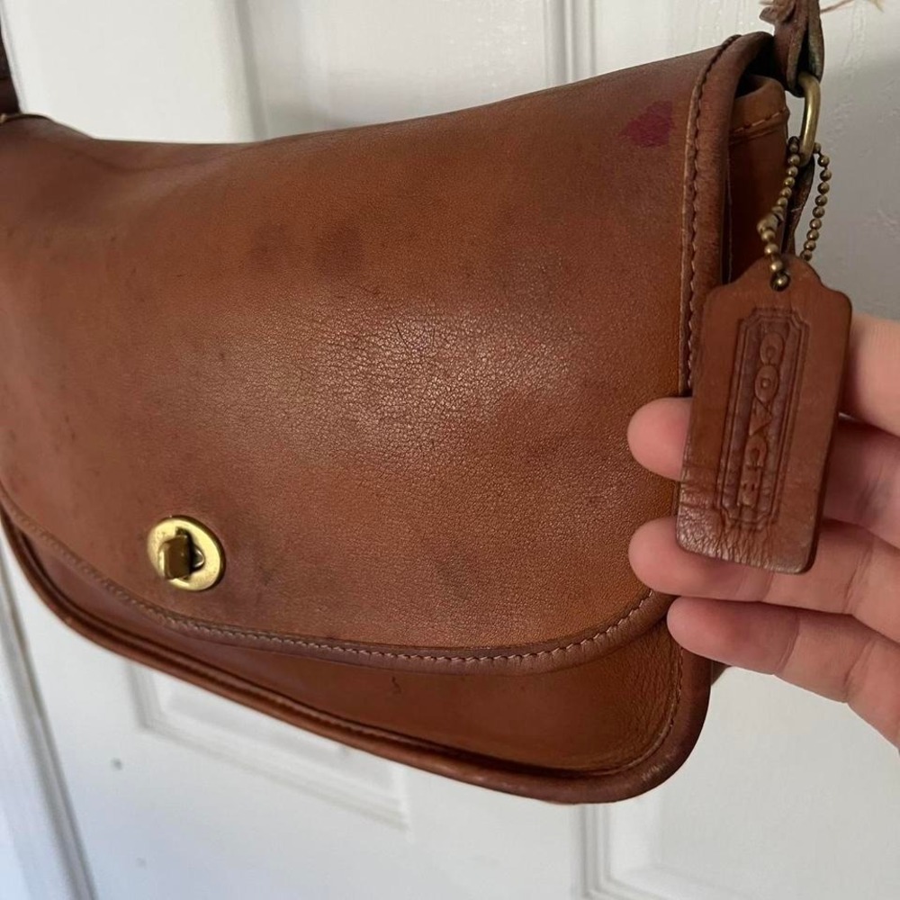 1990s Coach City Bag Leather shoulder bag / crossbody - Picture 2 of 8